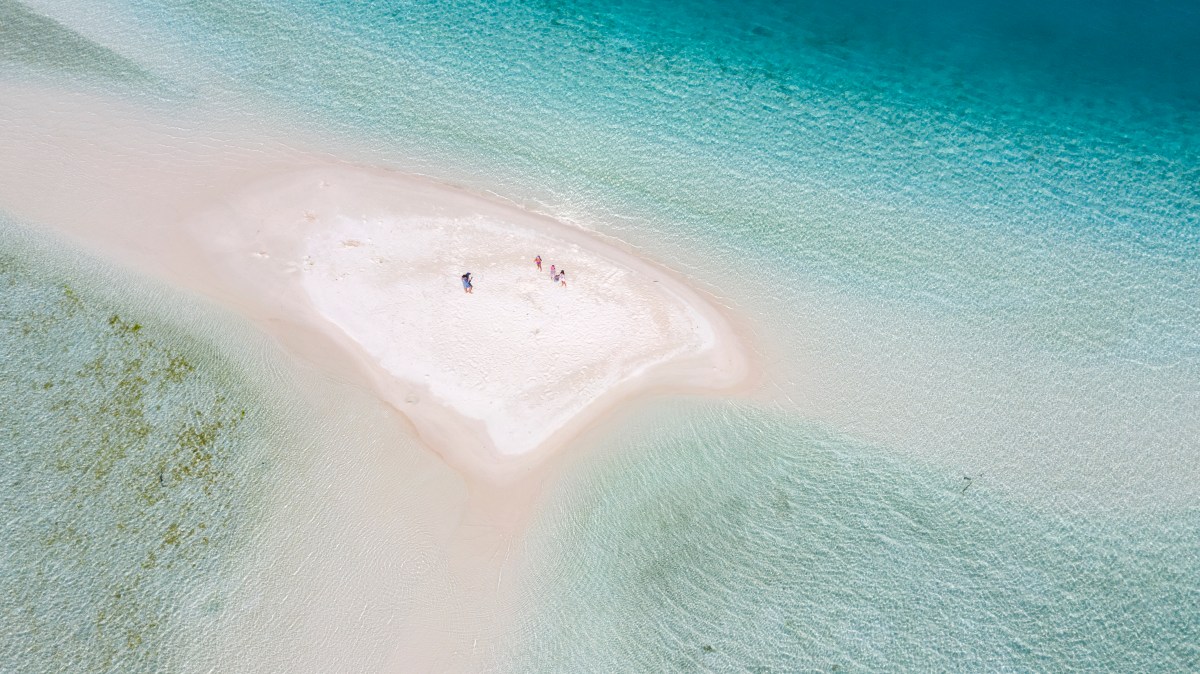 July 2019 Fiji Zinc sailing on HUDSON